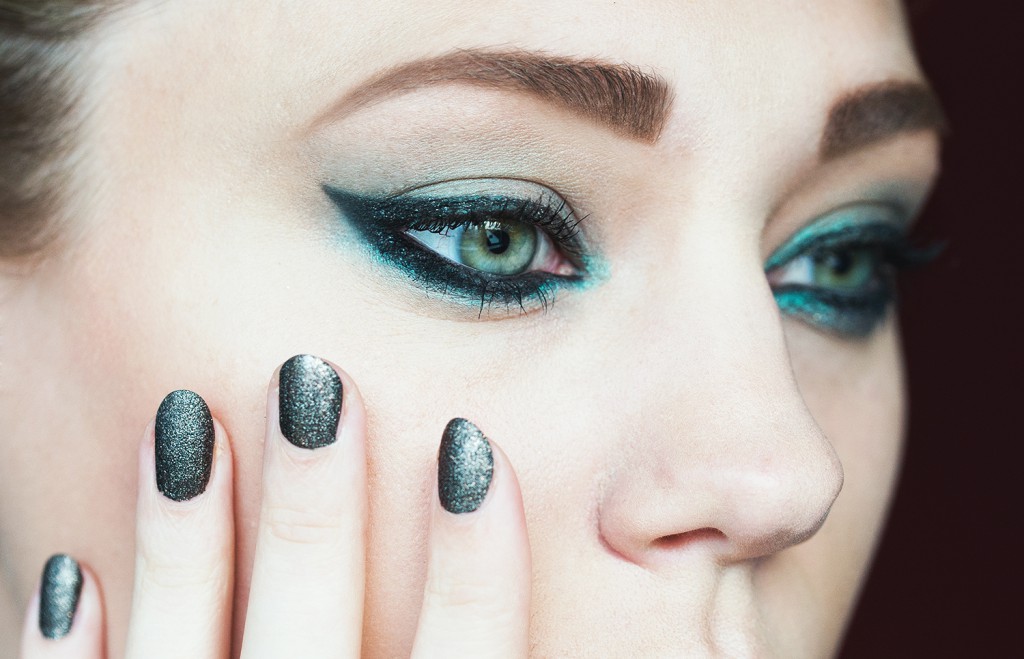 avon_kosmetik_metallic make up_detail_grün metallic makeup