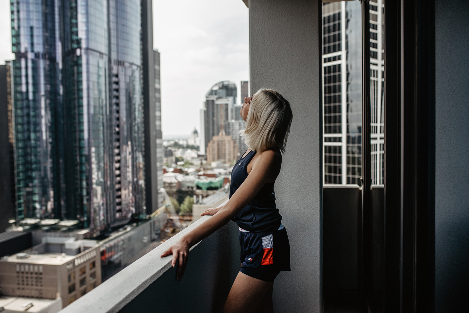 Australien Rundreise_Melbourne entdecken im Airbnb mit Skyline-Blick